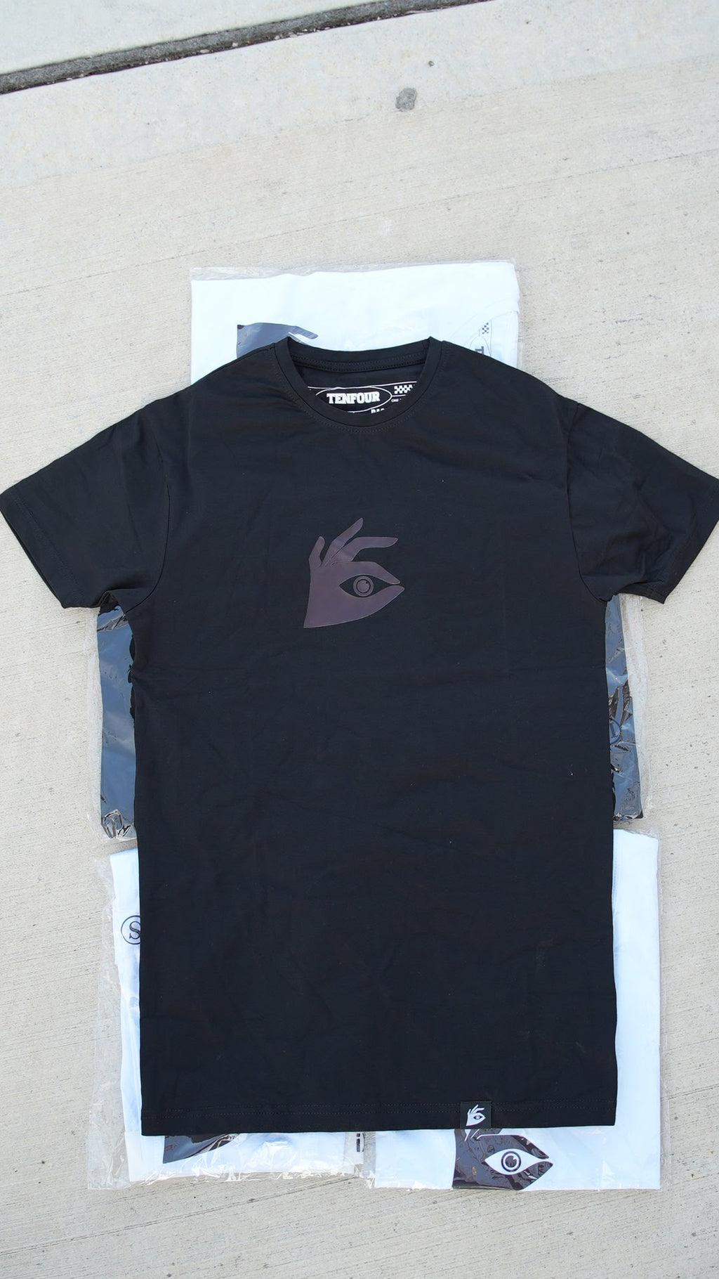 black short sleeve compression tee heat activated
